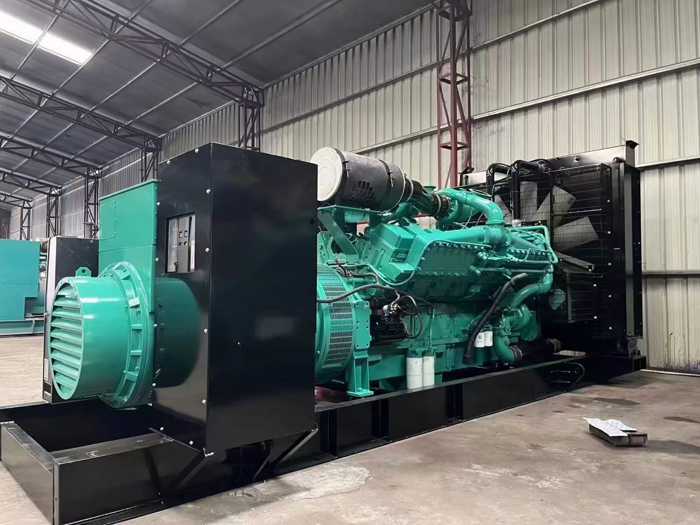 丽江与并联电容器组相比，SVG 无功补偿装置有哪些优势？