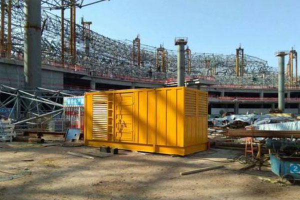 丽江发电机出租如何判断空气滤清器是否需要更换？