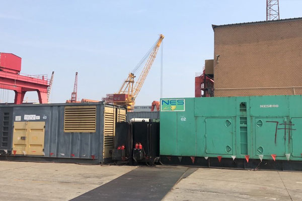 丽江发电机出租空气滤清器的清洁频率是多少？